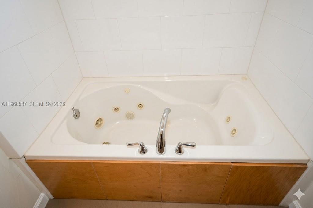 2780 SW 33 AVE, Miami FL 33133