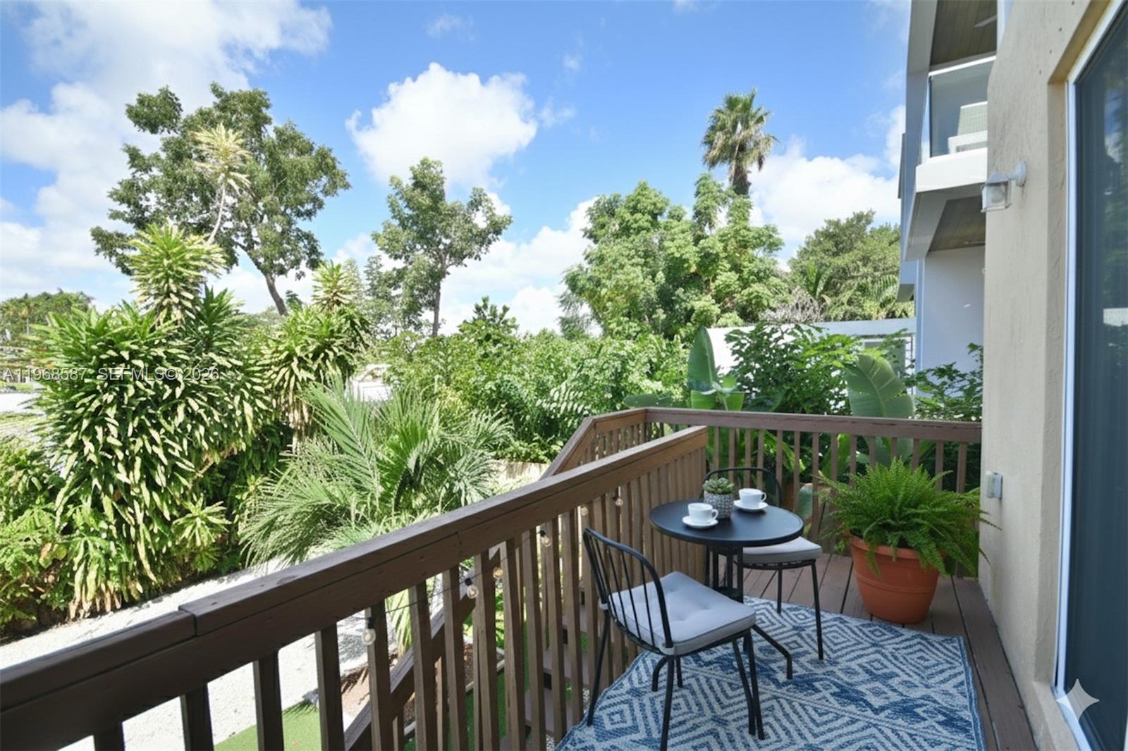 2780 SW 33 AVE, Miami FL 33133