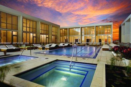 1100 Biscayne Blvd #2702, Miami FL 33132