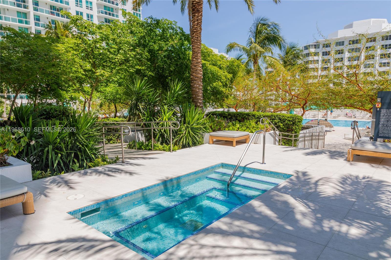 950 Brickell Bay Dr #1504, Miami FL 33131