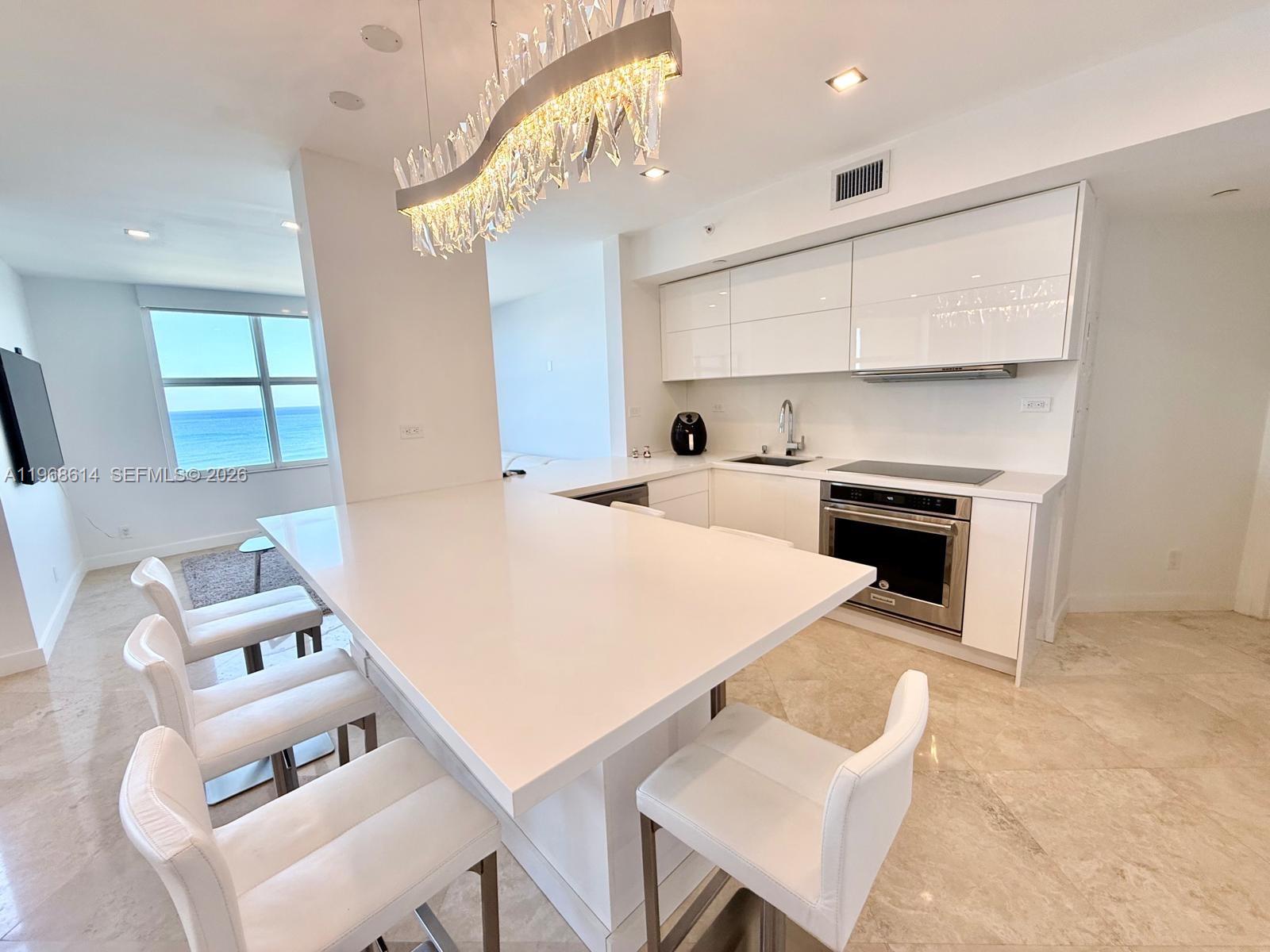2100 N Ocean Blvd #12D, Fort Lauderdale FL 33305