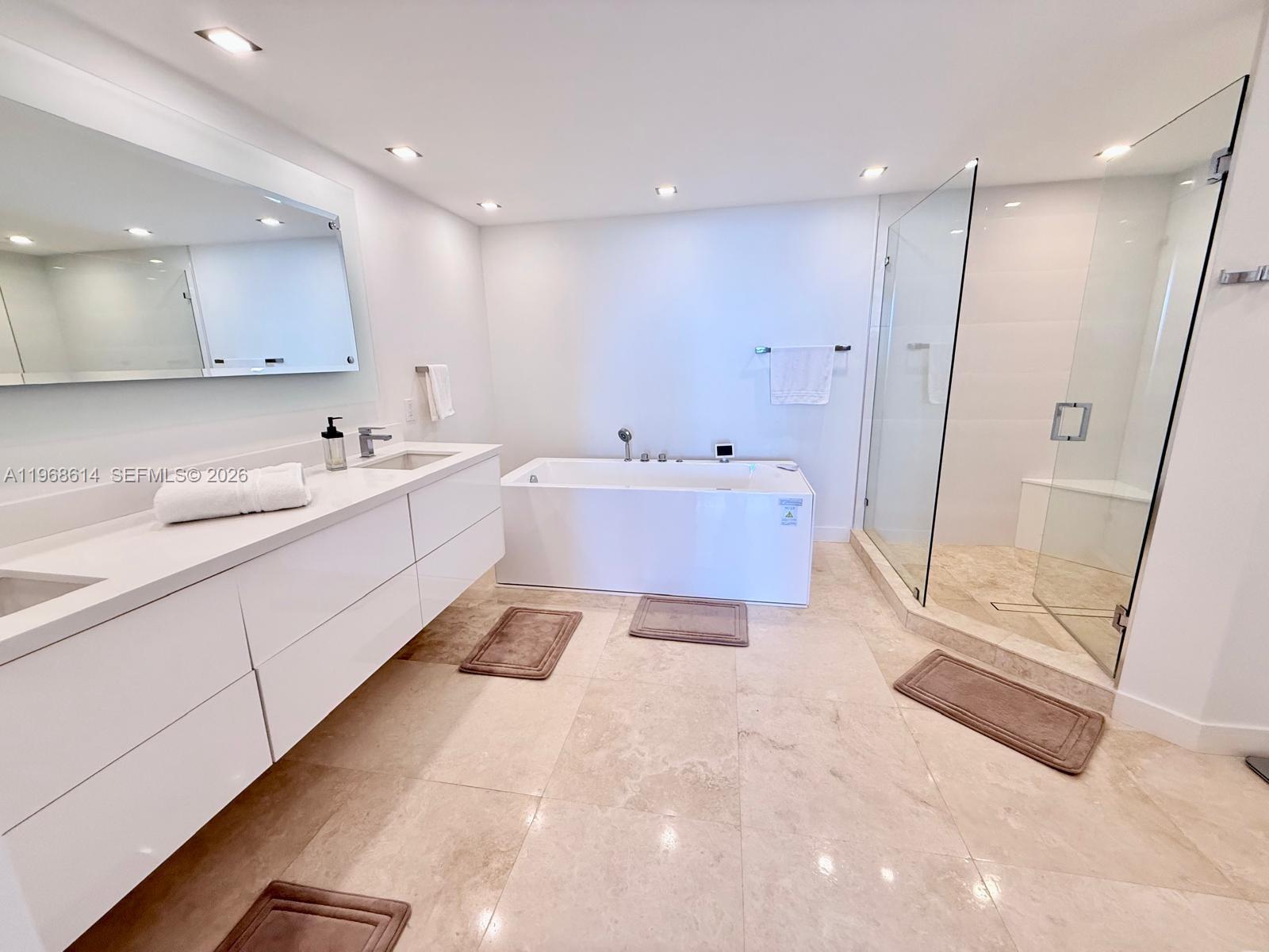 2100 N Ocean Blvd #12D, Fort Lauderdale FL 33305