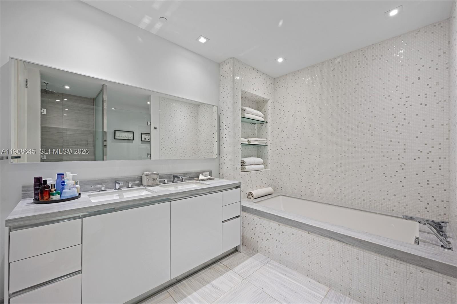 16901 Collins Ave #602, Sunny Isles Beach FL 33160