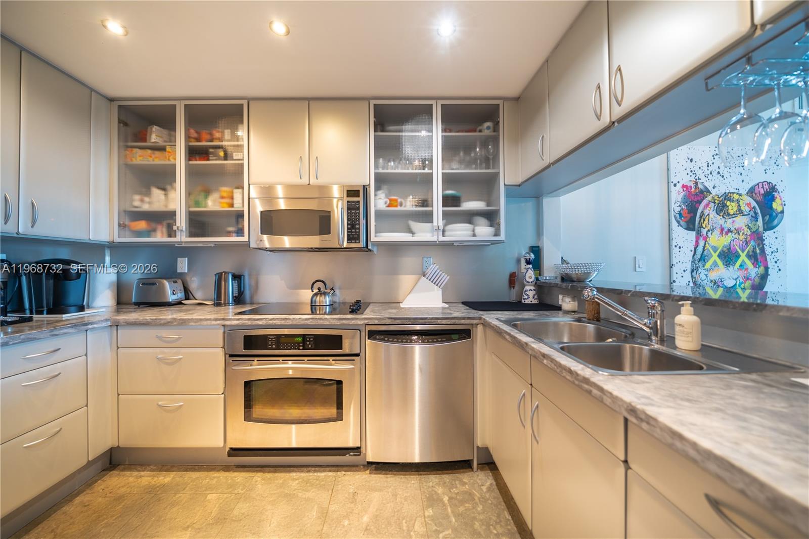 540 West Ave #611, Miami Beach FL 33139