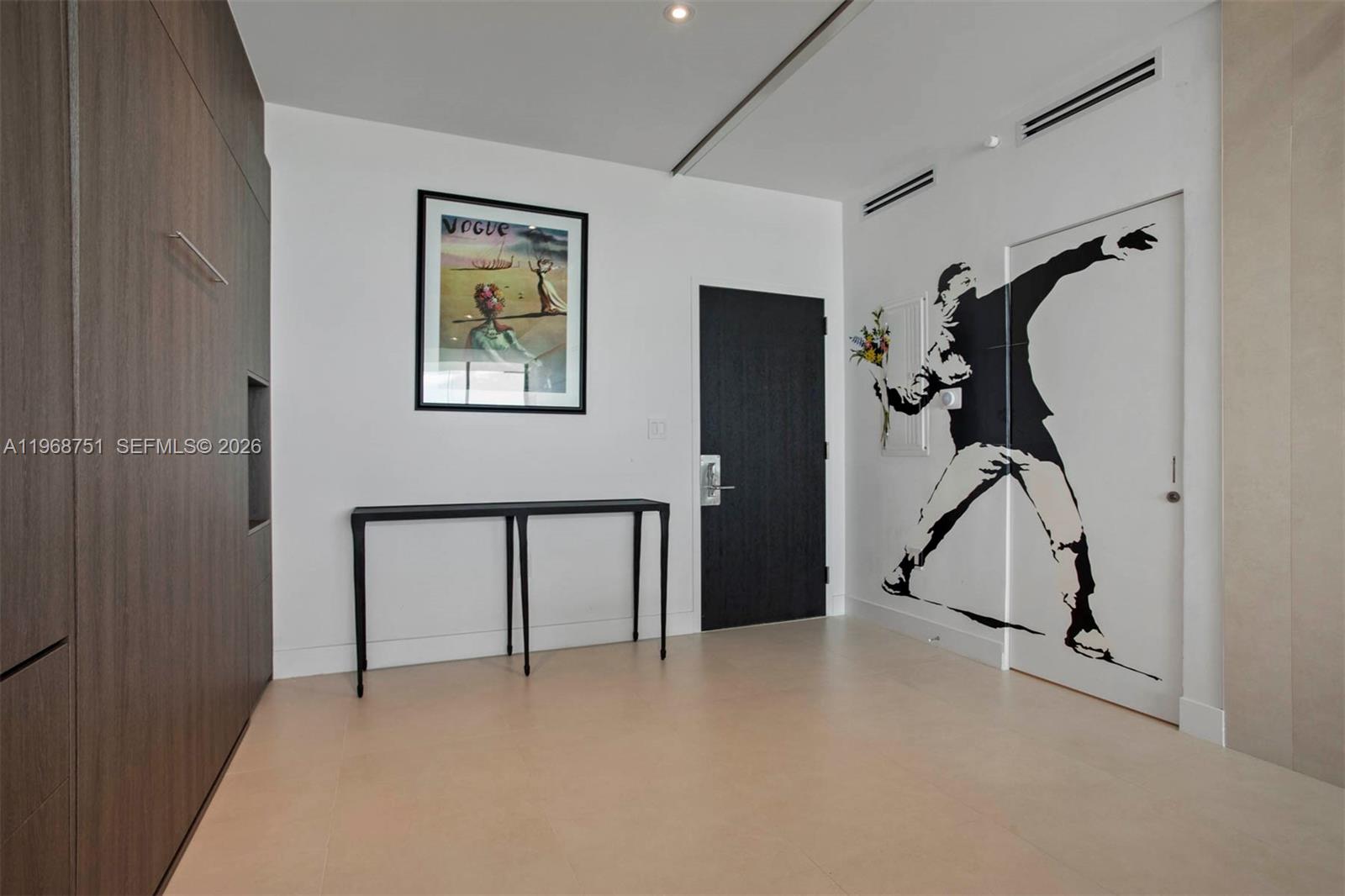 900 Biscayne Blvd #4307, Miami FL 33132