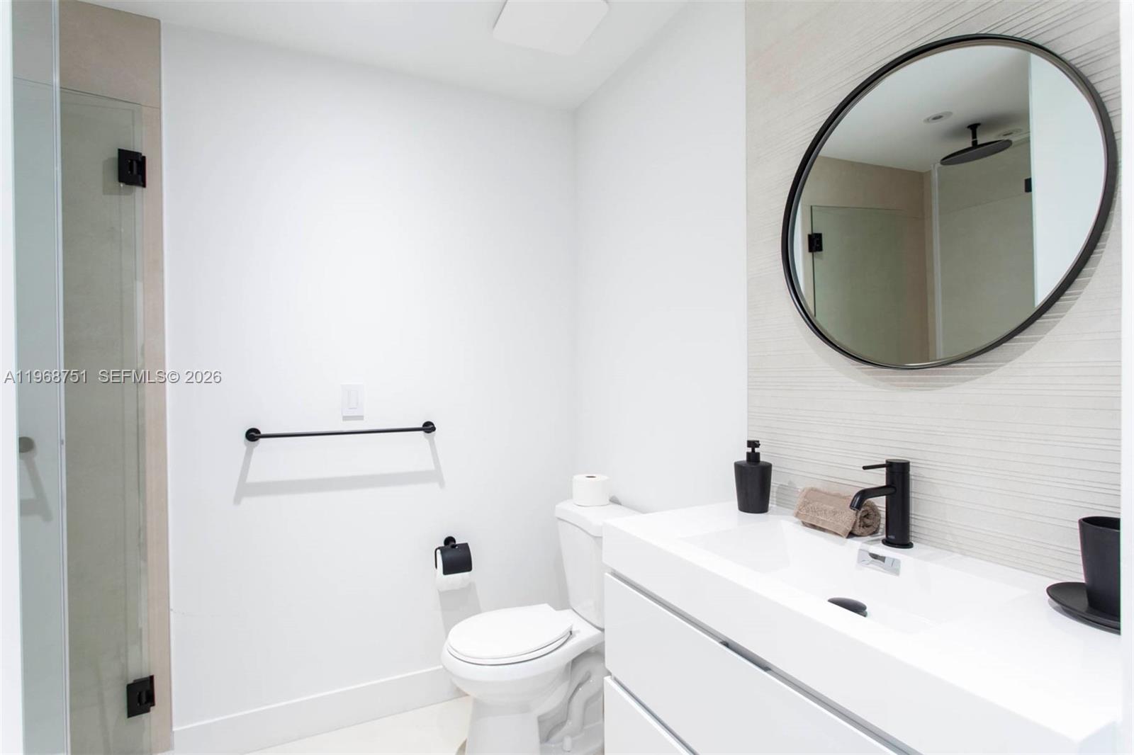 900 Biscayne Blvd #4307, Miami FL 33132