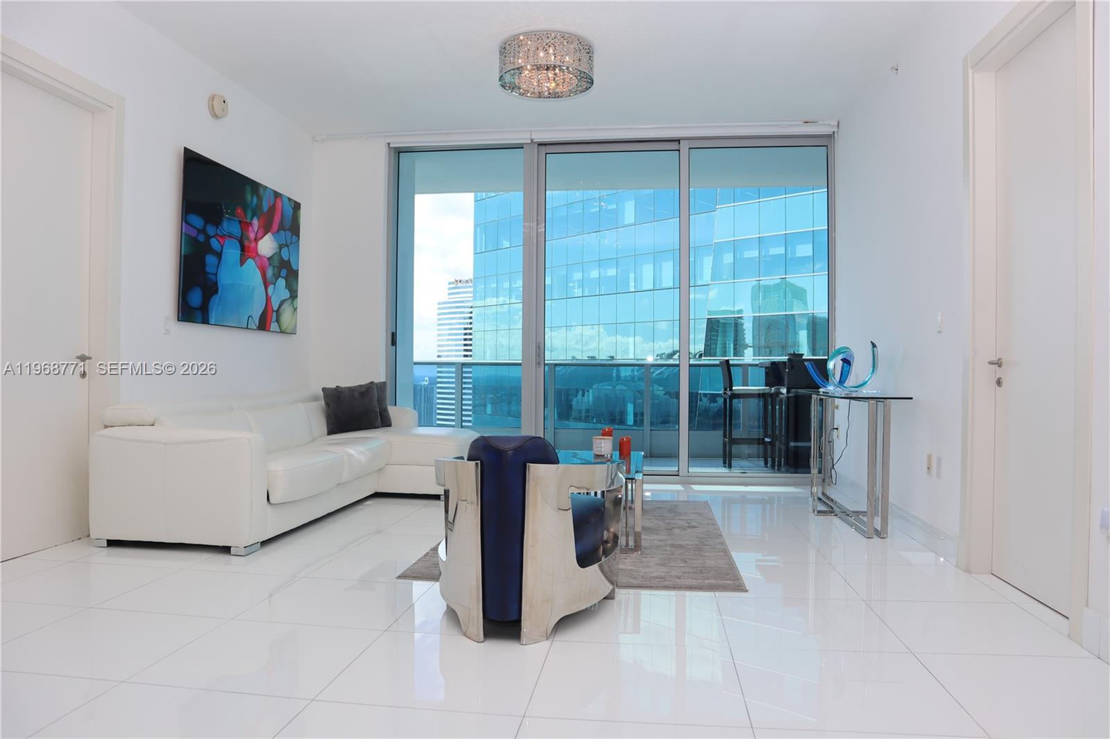 200 Biscayne Boulevard Way #4911, Miami FL 33131