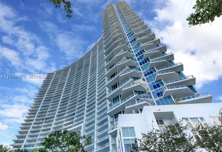 2020 N Bayshore Dr #3102, Miami FL 33137