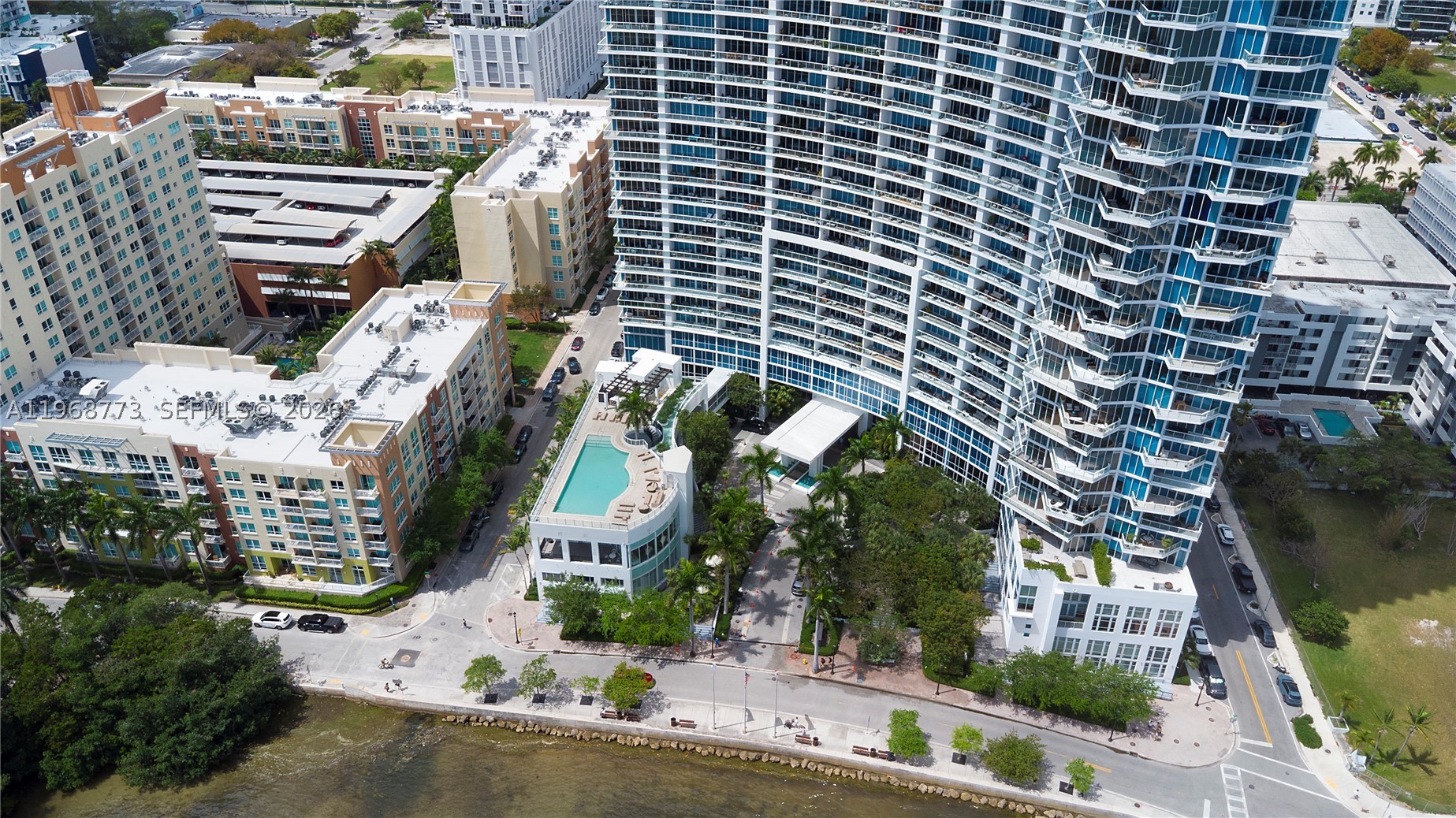 2020 N Bayshore Dr #3102, Miami FL 33137