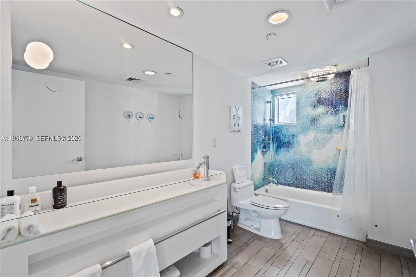 1100 West Ave #816, Miami Beach FL 33139