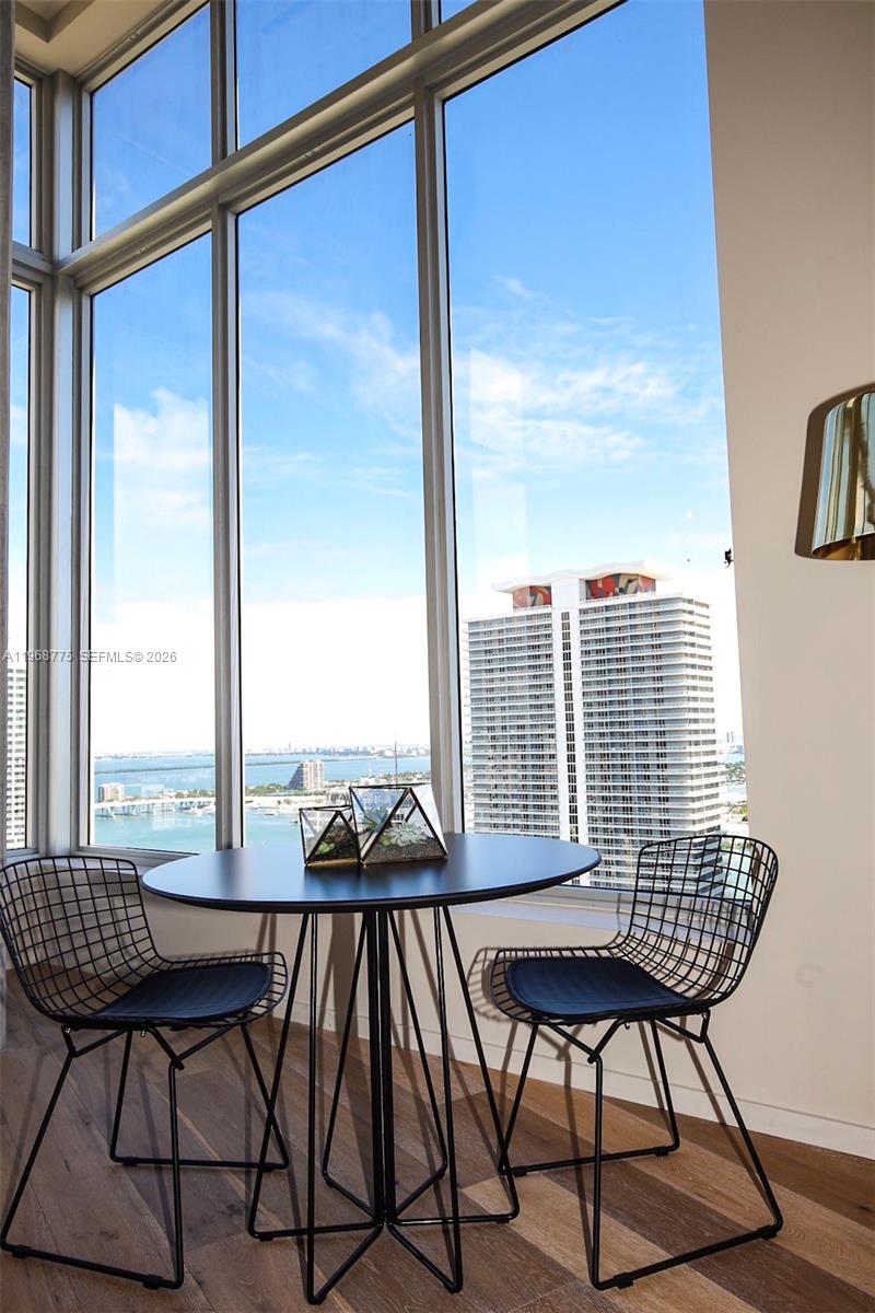 151 SE 1st St #909, Miami FL 33131