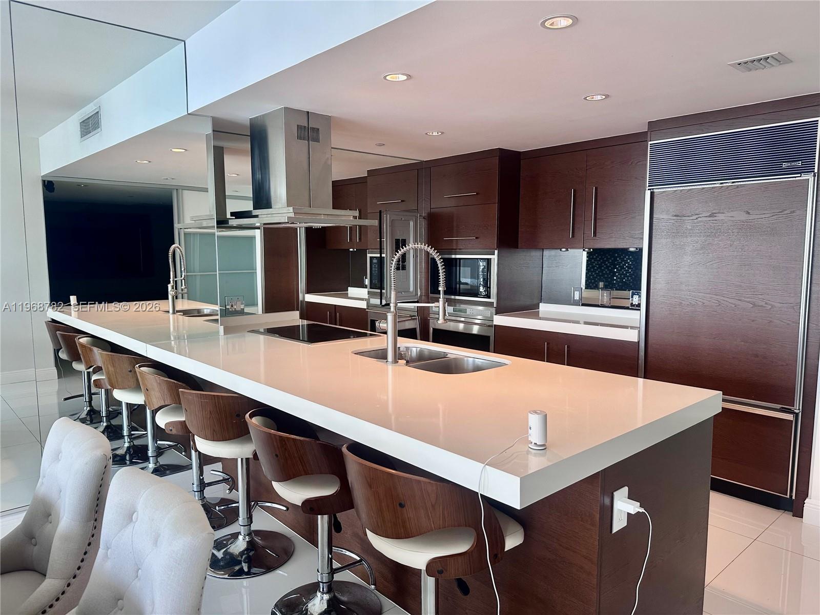 495 Brickell Ave #4403, Miami FL 33131