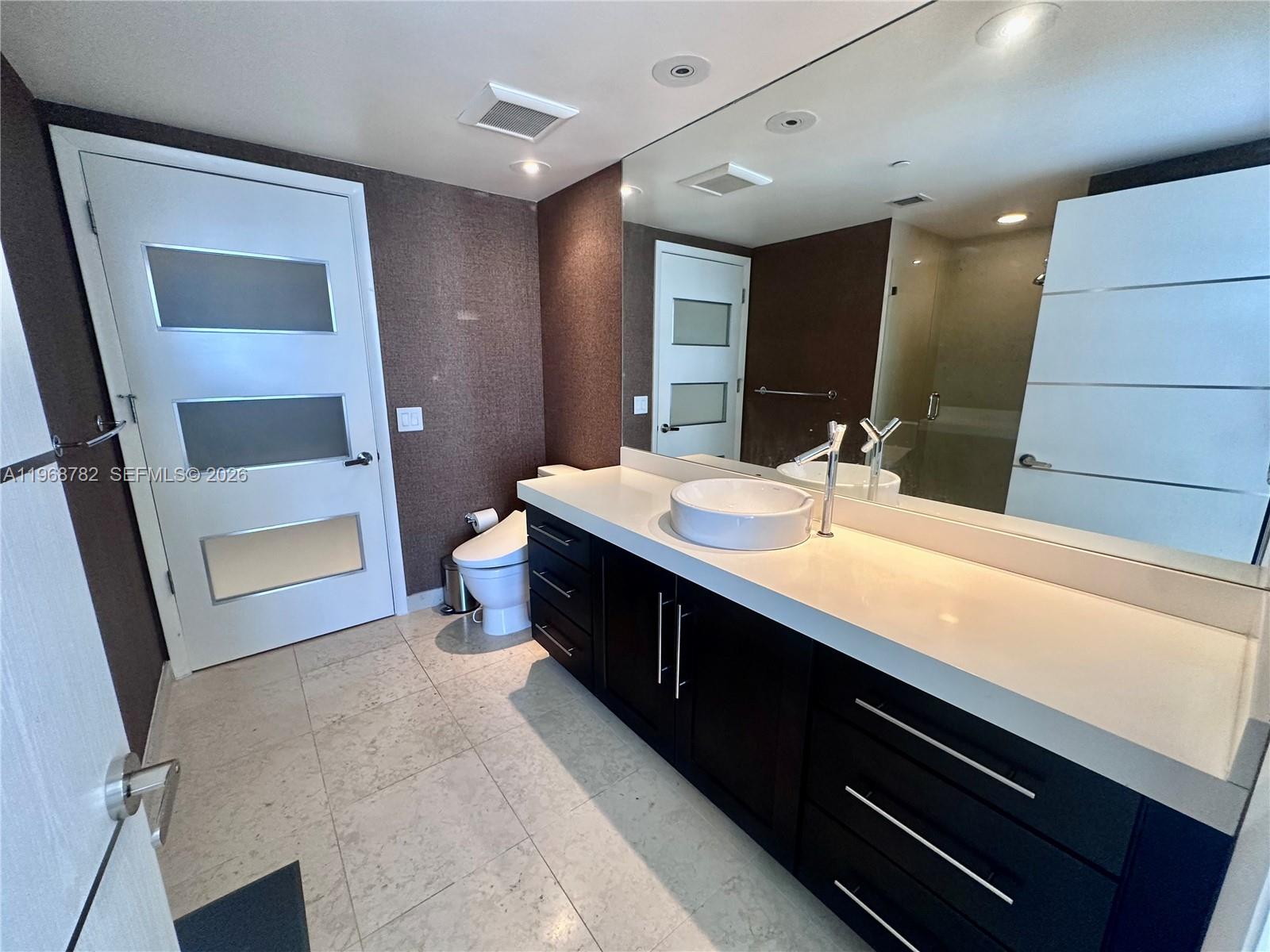 495 Brickell Ave #4403, Miami FL 33131