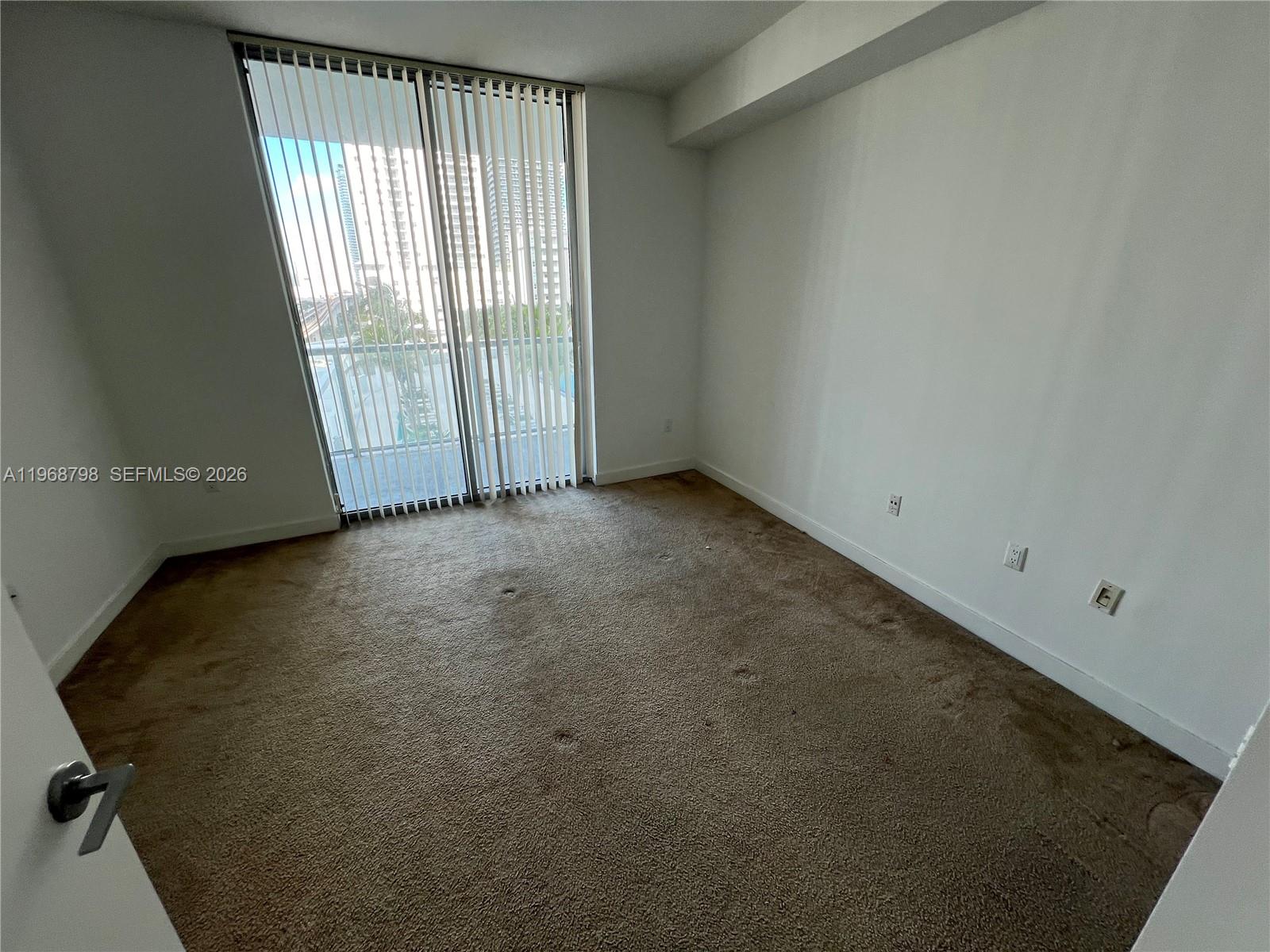 79 SW 12th St #1112-S, Miami FL 33130