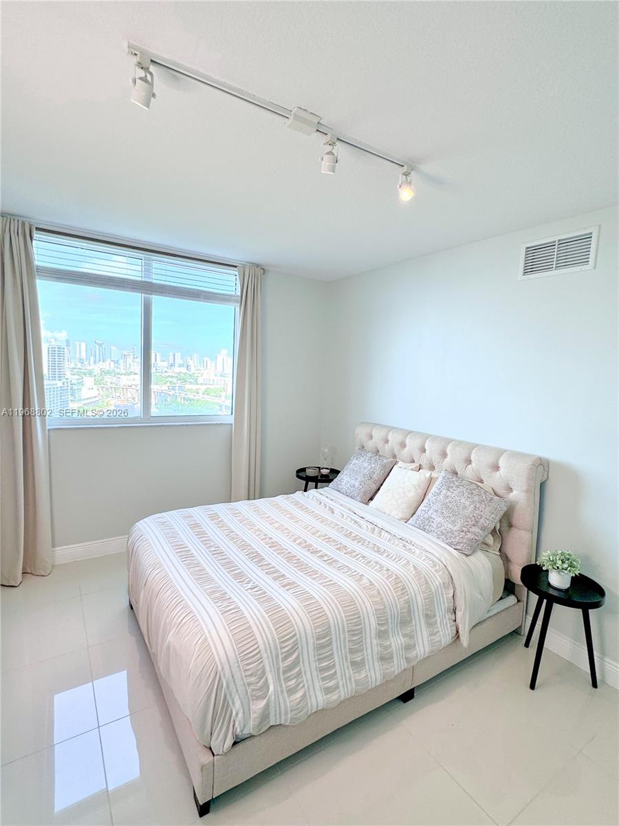 1861 NW S River Dr #2609, Miami FL 33125