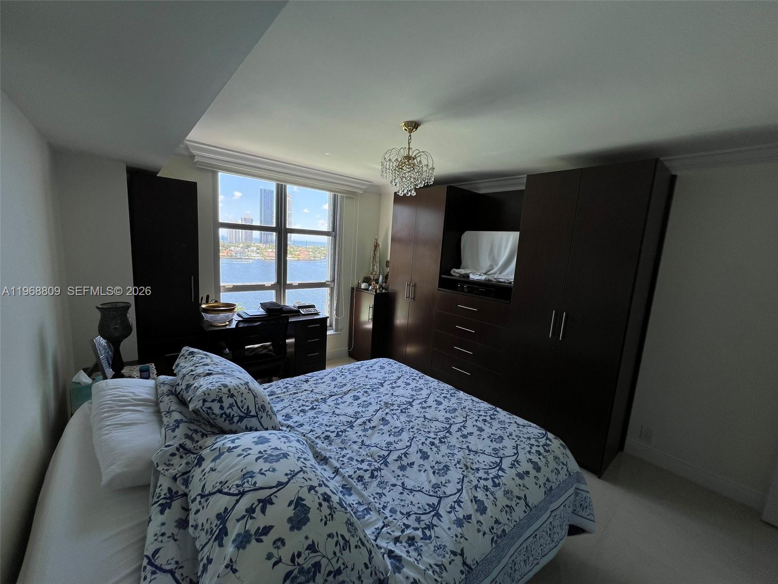 3530 Mystic Pointe Dr #1215, Aventura FL 33180