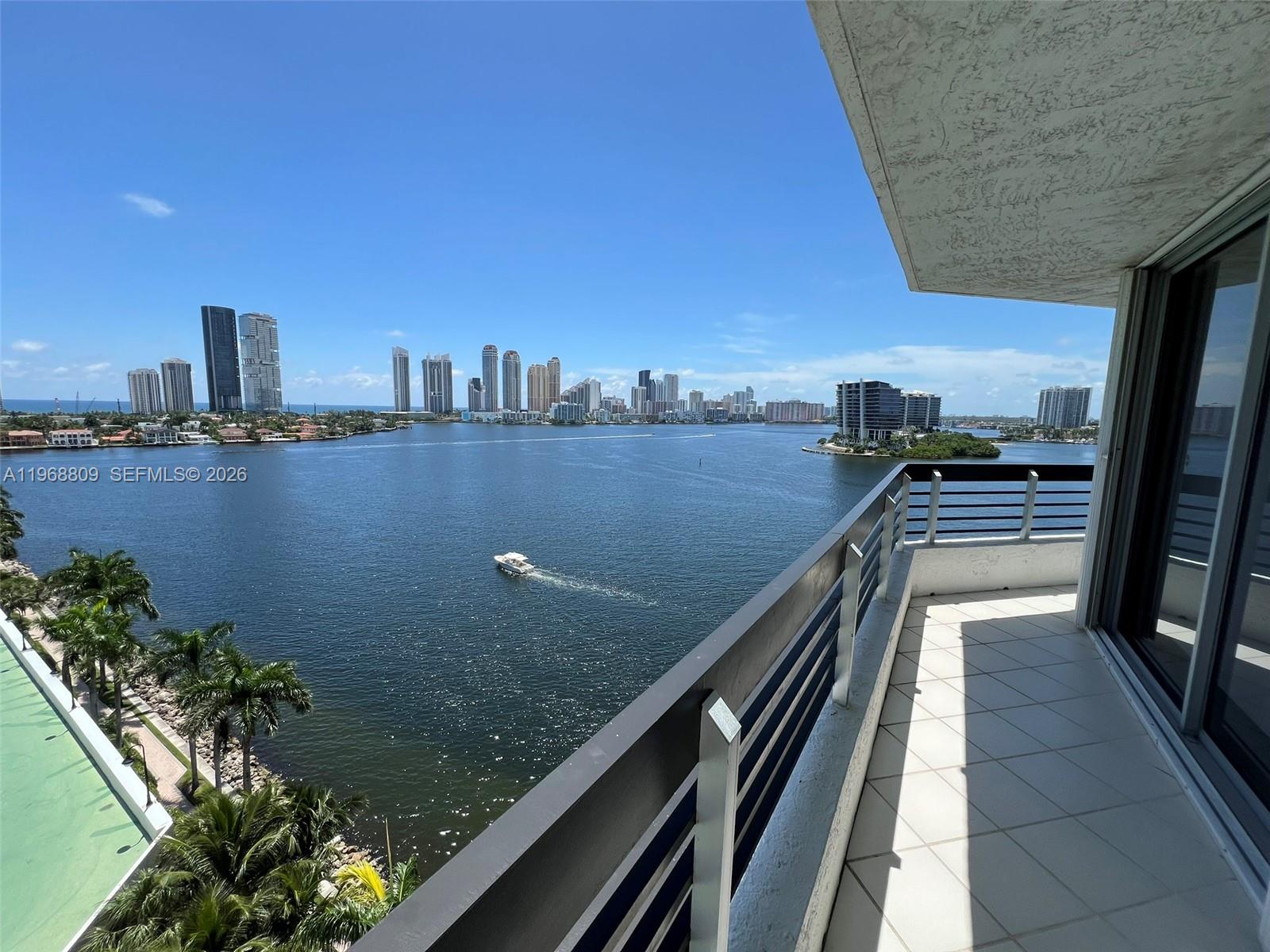 3530 Mystic Pointe Dr #1215, Aventura FL 33180