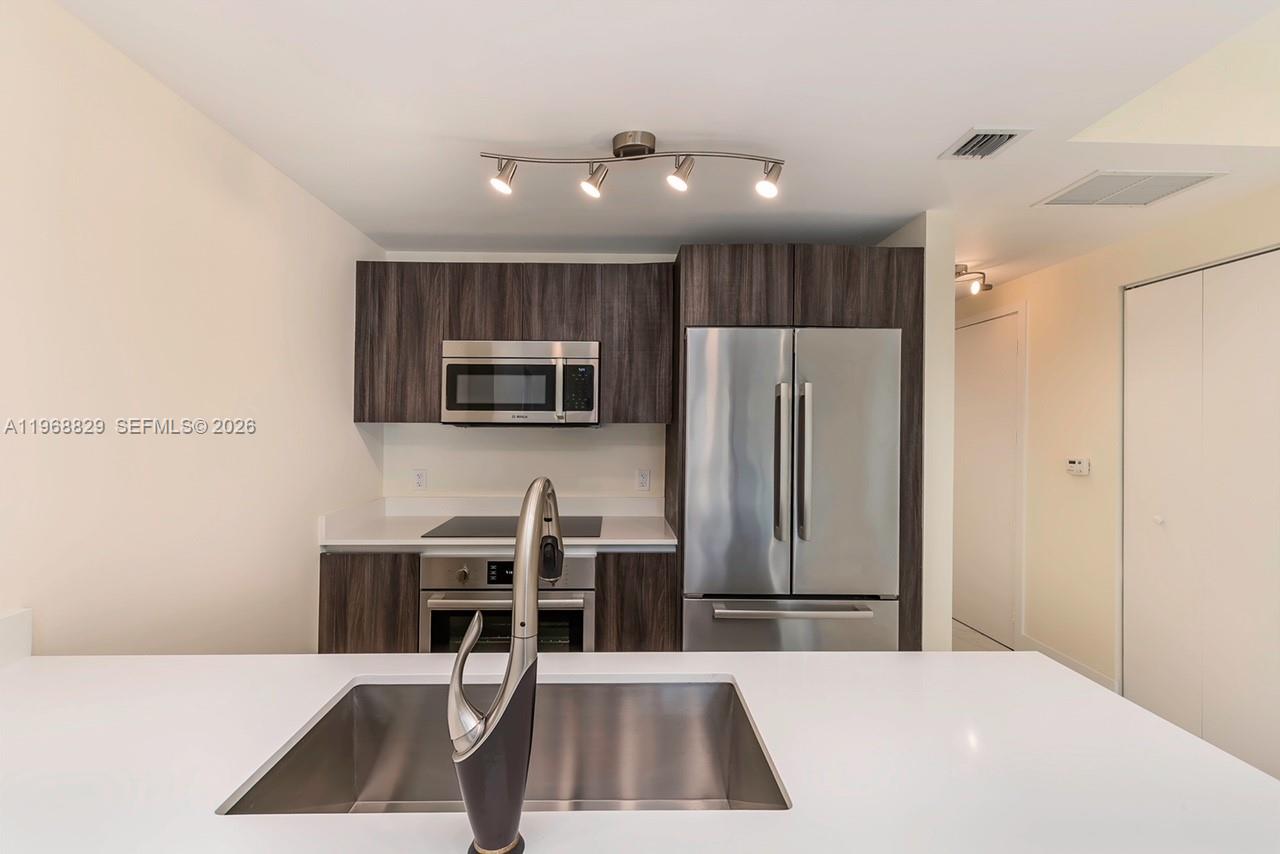 488 NE 18 Street #1604, Miami FL 33132