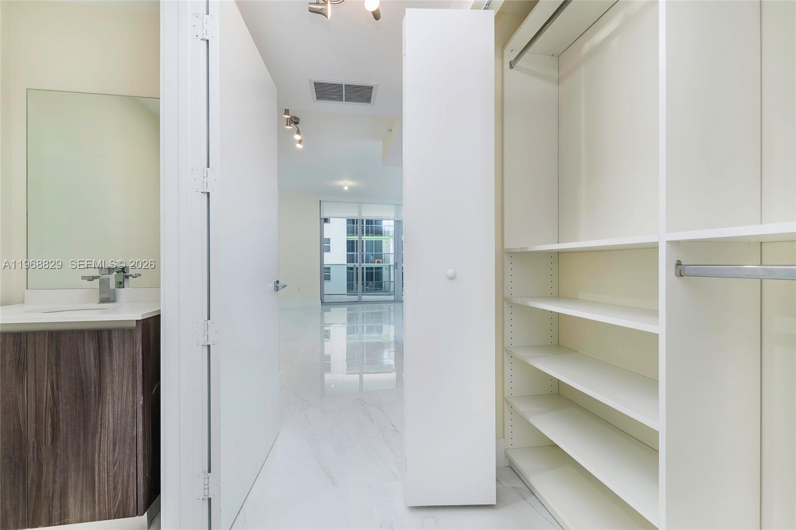 488 NE 18 Street #1604, Miami FL 33132
