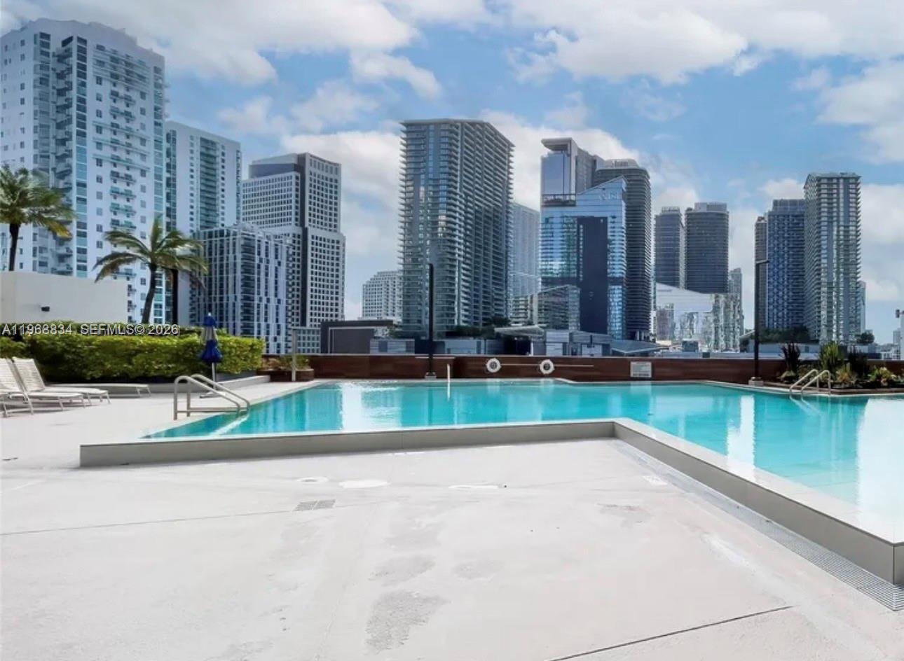 350 S Miami Ave #3310, Miami FL 33130