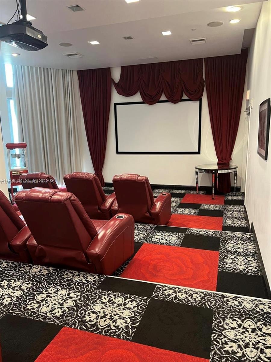 350 S Miami Ave #3310, Miami FL 33130