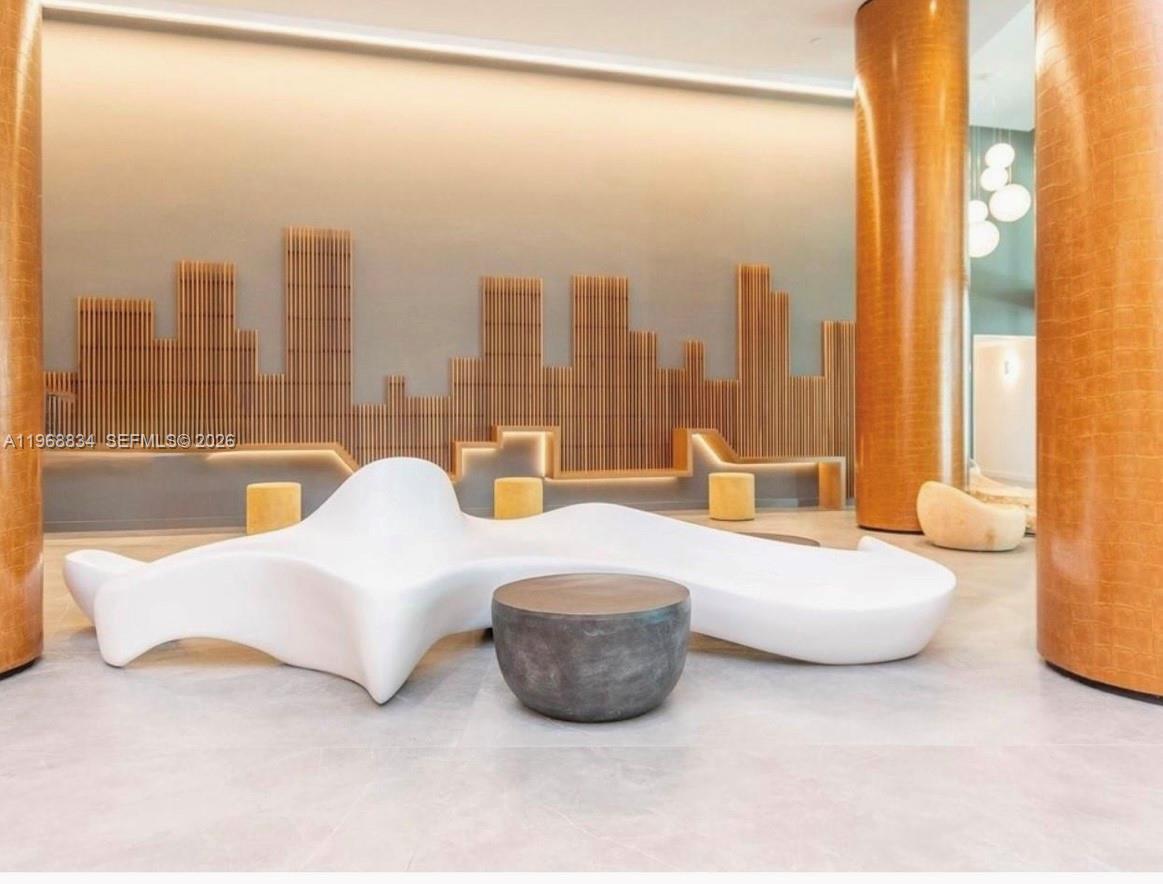 350 S Miami Ave #3310, Miami FL 33130