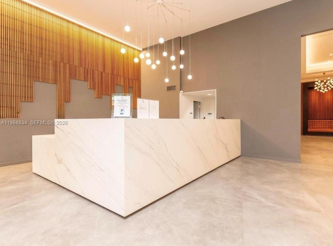 350 S Miami Ave #3310, Miami FL 33130