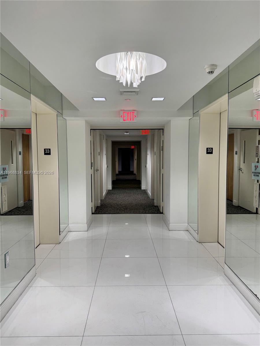 350 S Miami Ave #3310, Miami FL 33130
