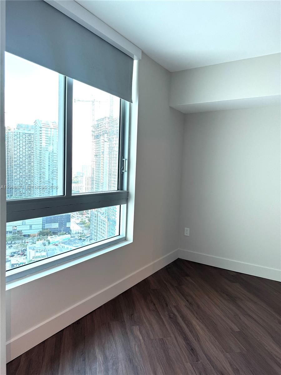 350 S Miami Ave #3310, Miami FL 33130