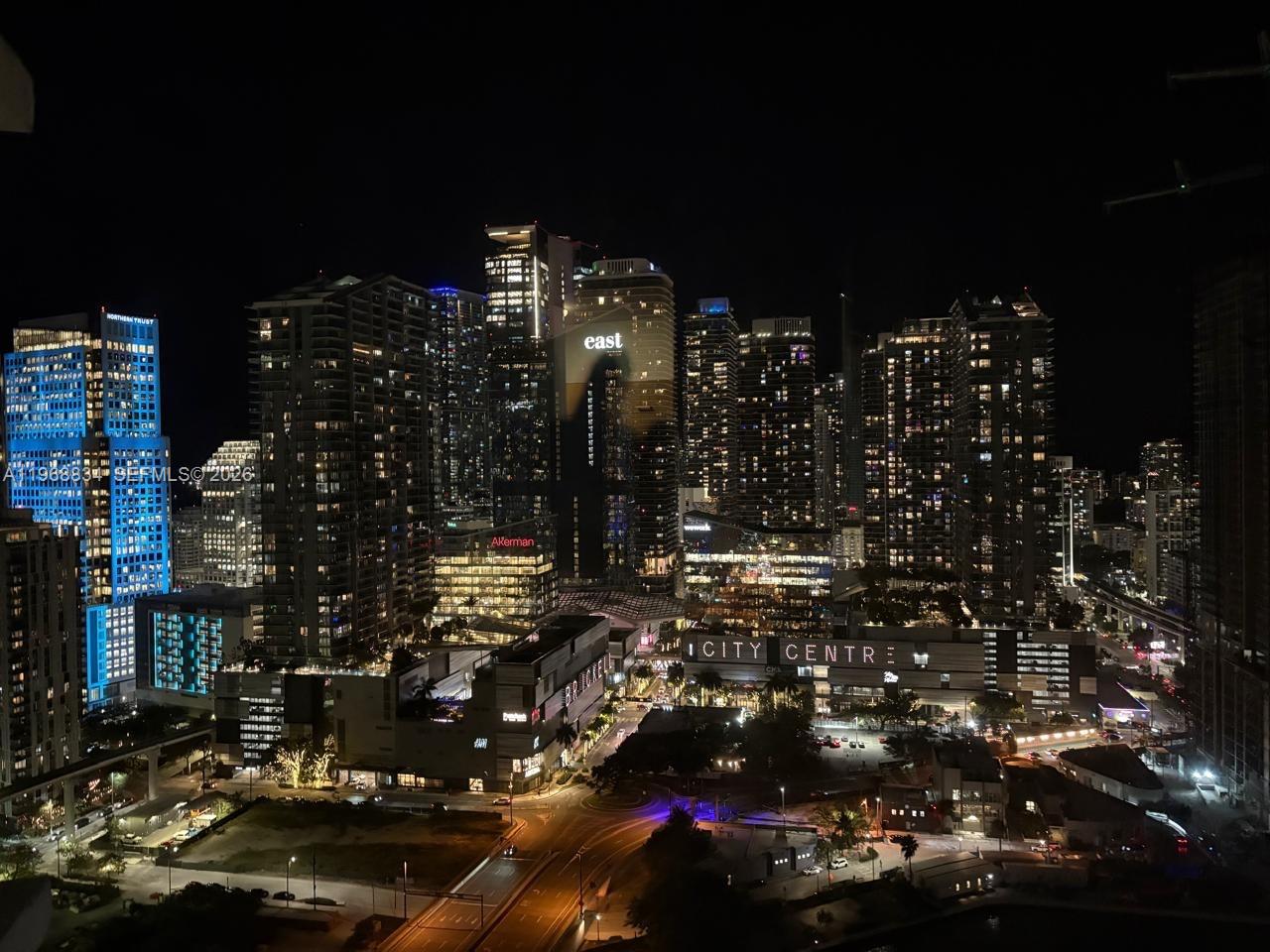 350 S Miami Ave #3310, Miami FL 33130