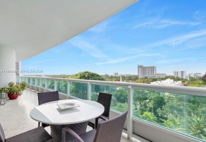 1643 Brickell Ave #1006, Miami FL 33129
