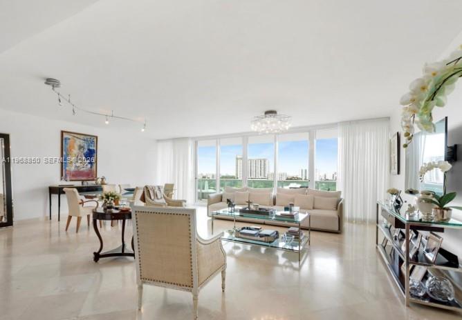 1643 Brickell Ave #1006, Miami FL 33129