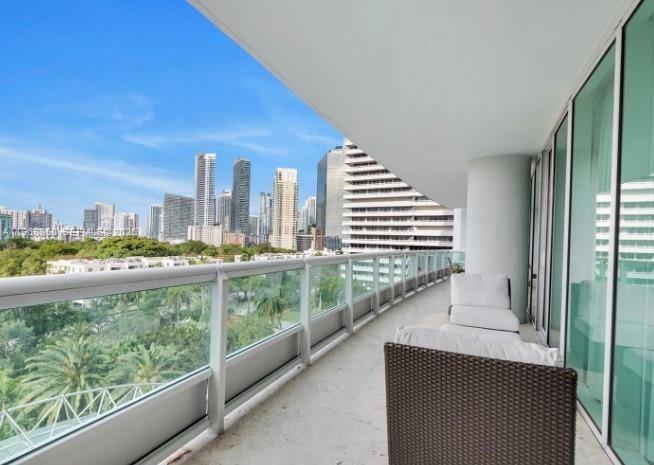 1643 Brickell Ave #1006, Miami FL 33129