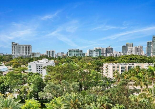 1643 Brickell Ave #1006, Miami FL 33129