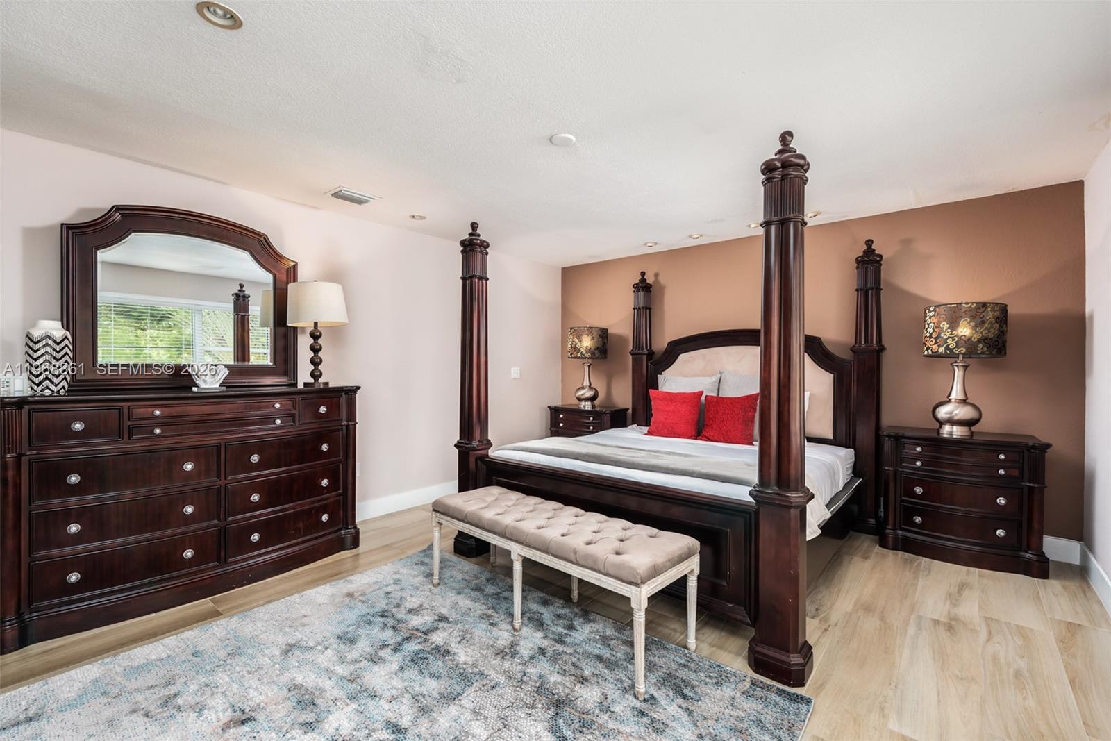 1173 NE 104th St, Miami Shores FL 33138