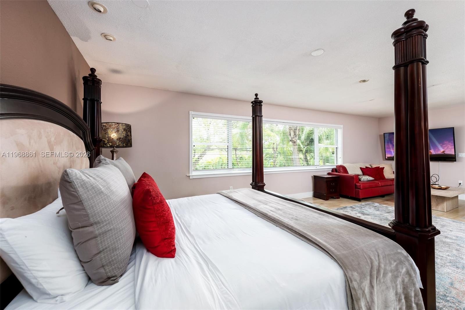 1173 NE 104th St, Miami Shores FL 33138