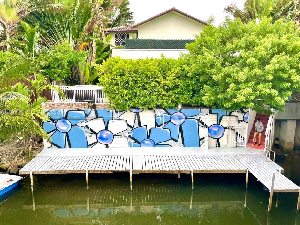 1173 NE 104th St, Miami Shores FL 33138