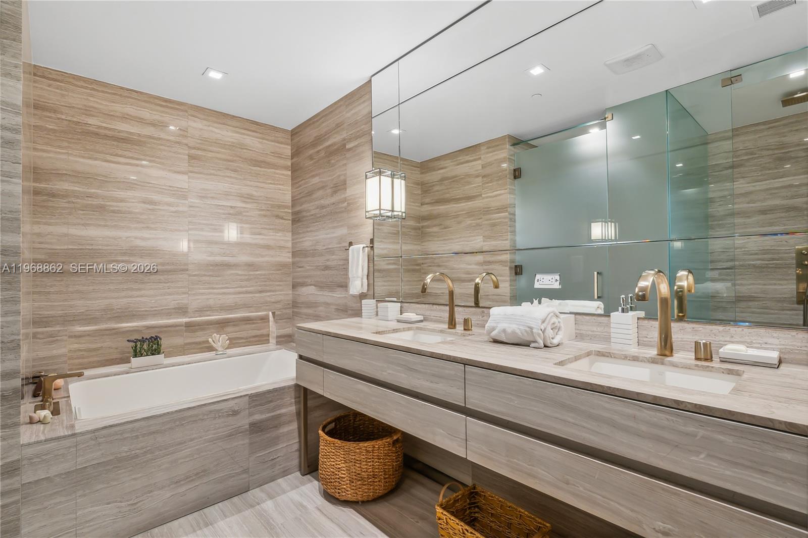 18975 Collins Ave #4502, Sunny Isles Beach FL 33160