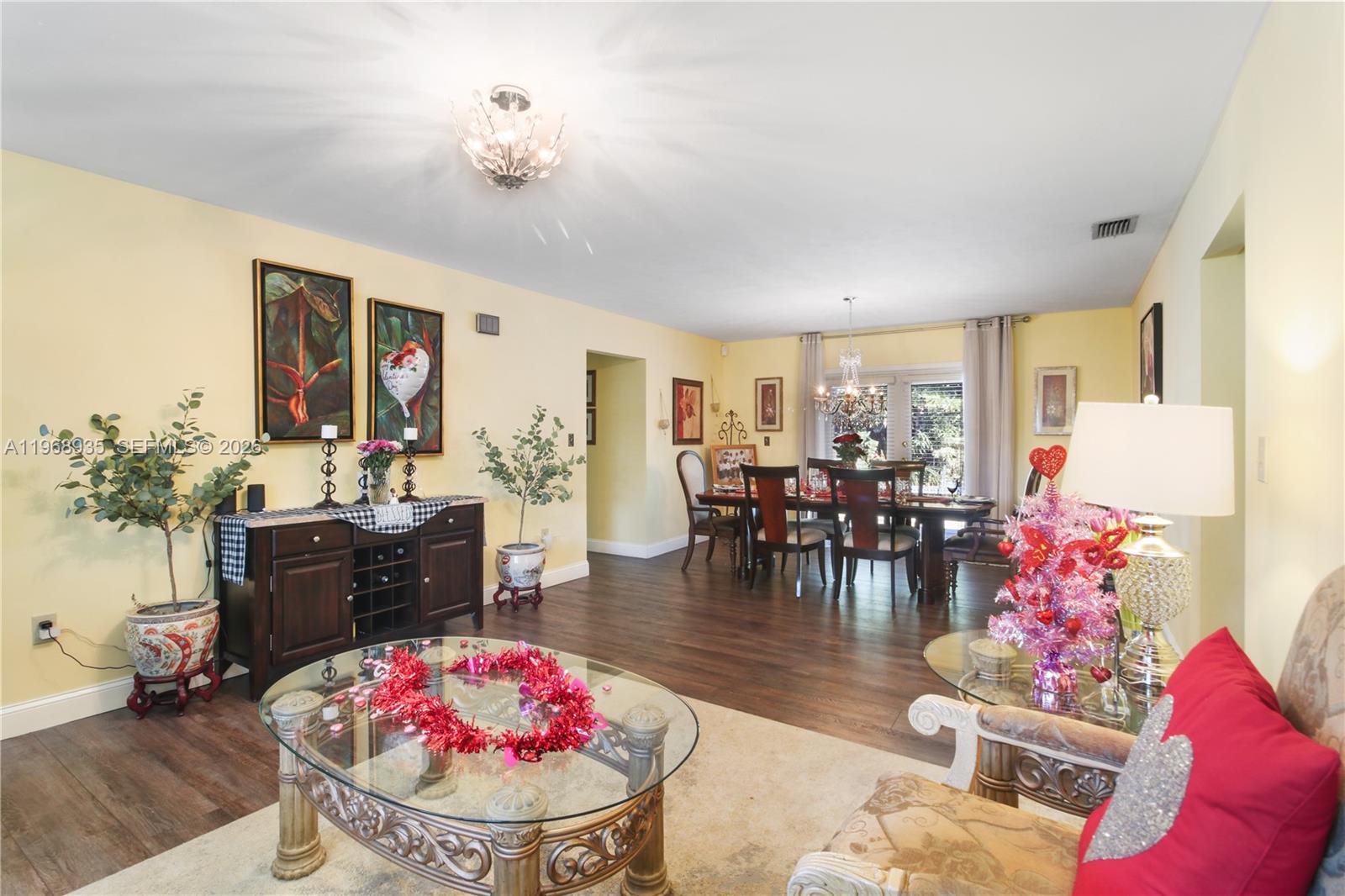 16323 SW 103rd Pl, Miami FL 33157