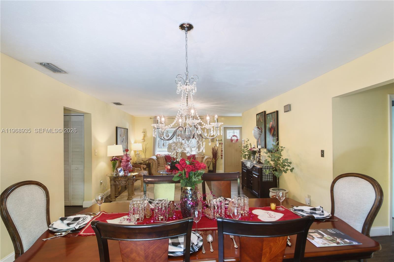 16323 SW 103rd Pl, Miami FL 33157