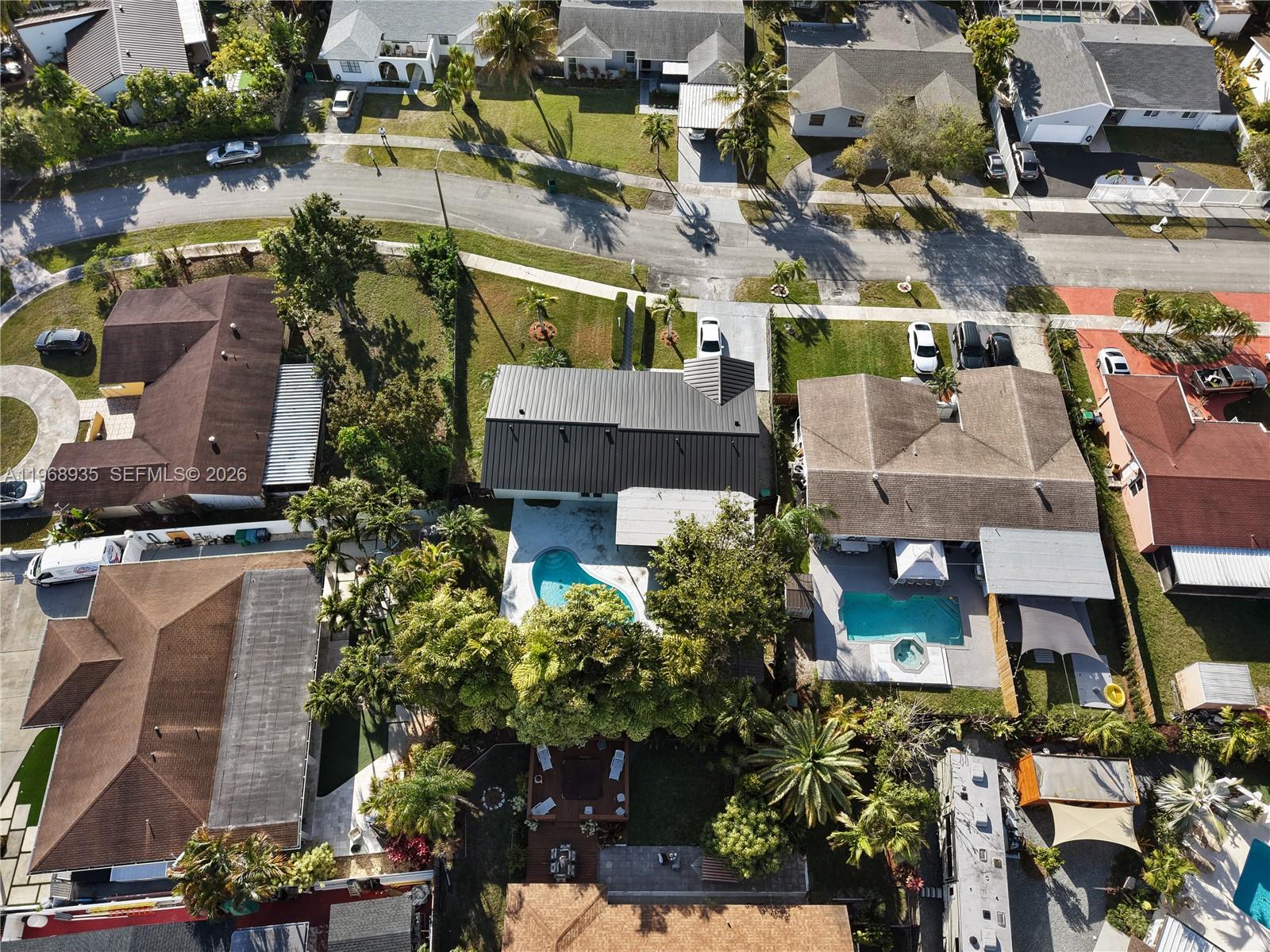 16323 SW 103rd Pl, Miami FL 33157
