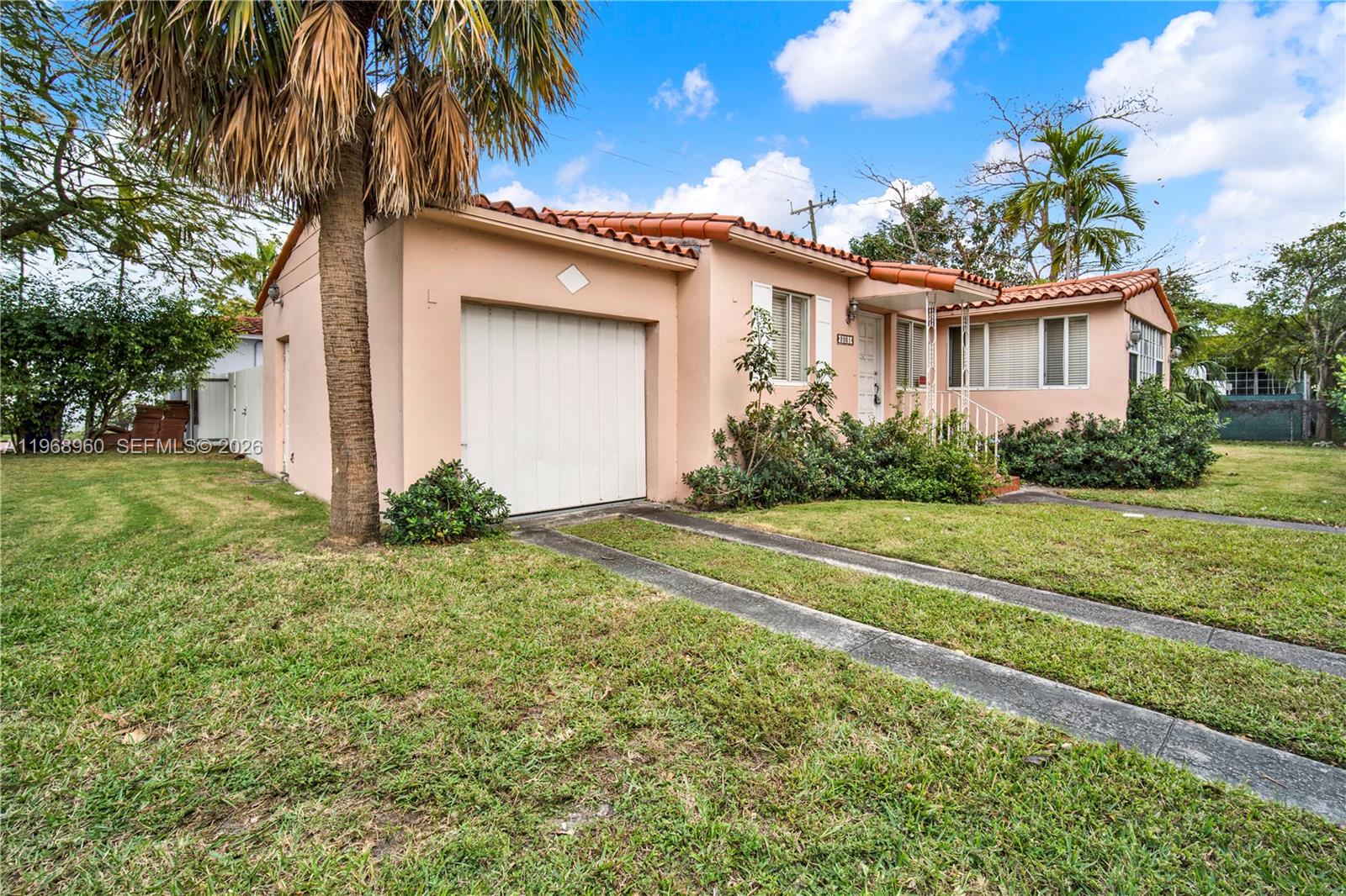 2001 SW 37th Ave, Miami FL 33145