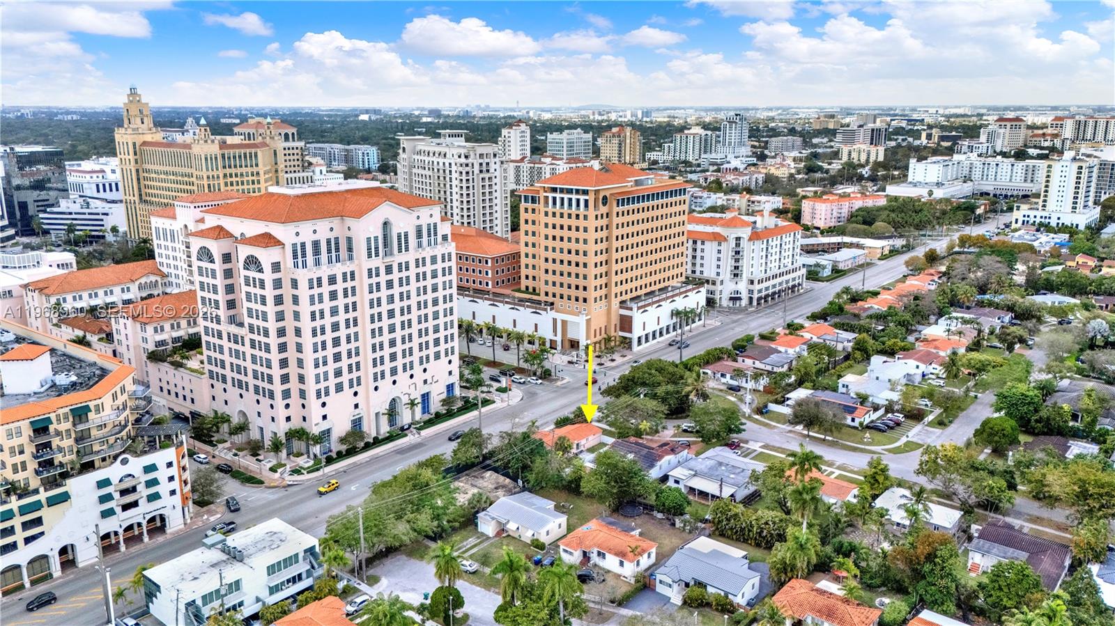 2001 SW 37th Ave, Miami FL 33145