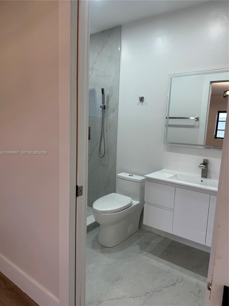 15200 SW 109 ave, Miami FL 33157