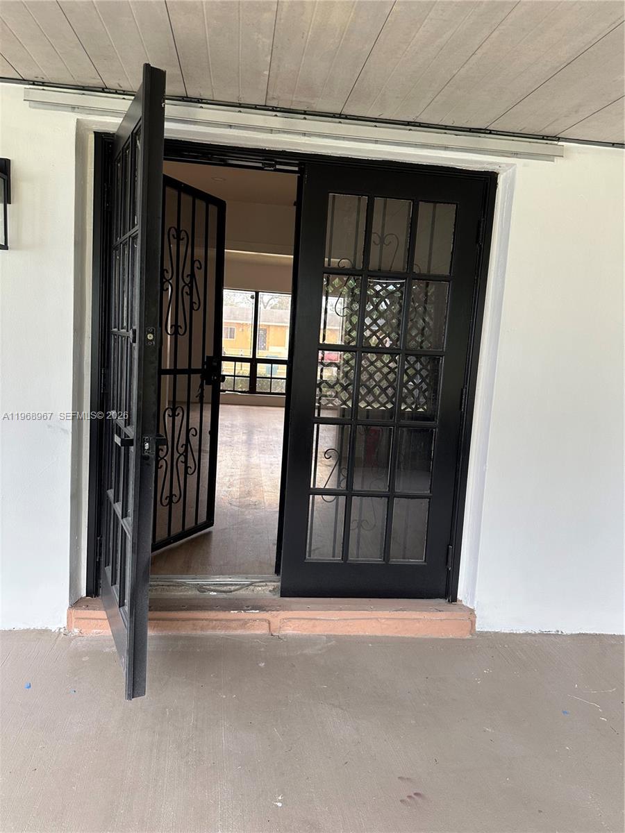 15200 SW 109 ave, Miami FL 33157