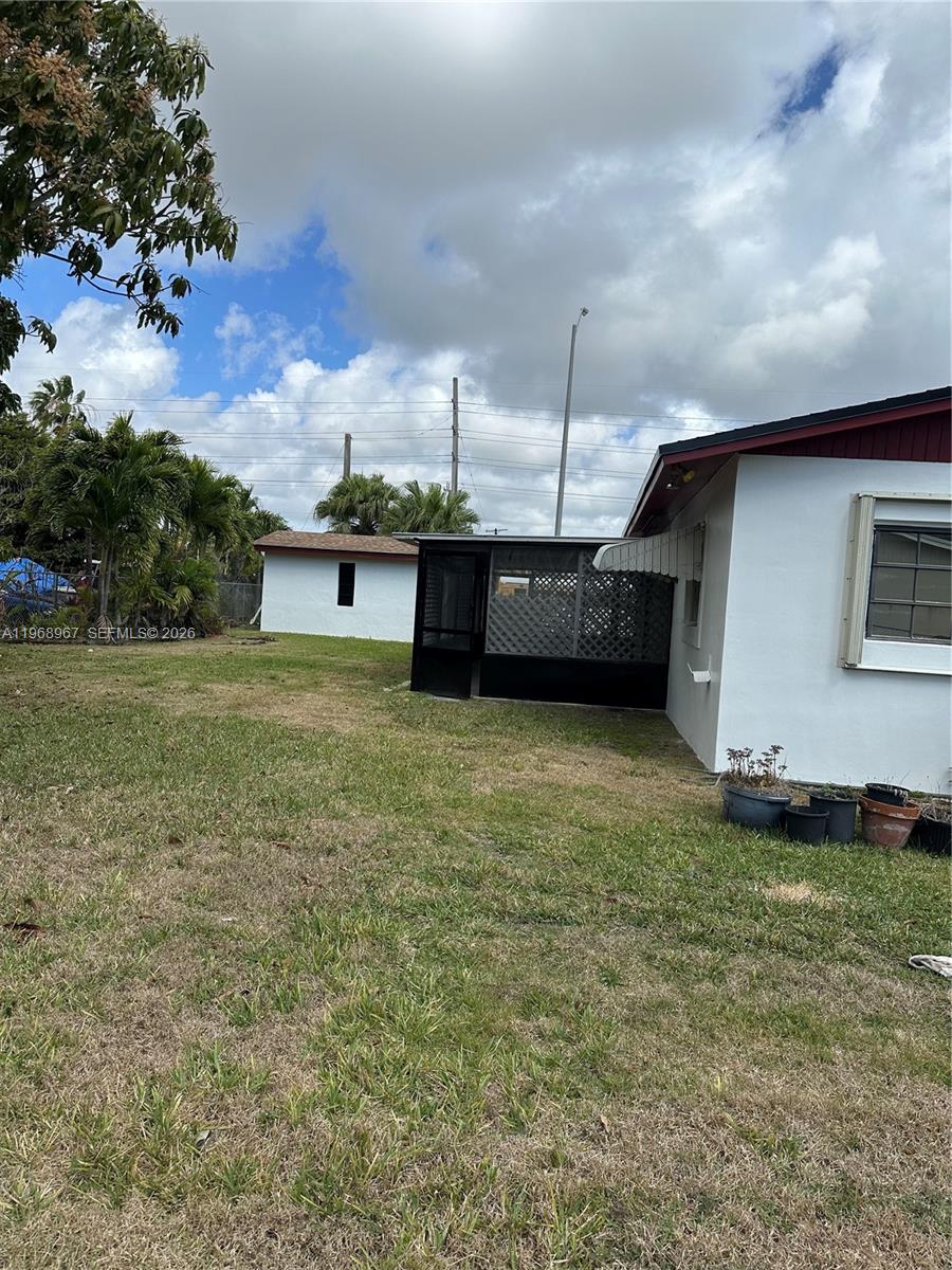 15200 SW 109 ave, Miami FL 33157