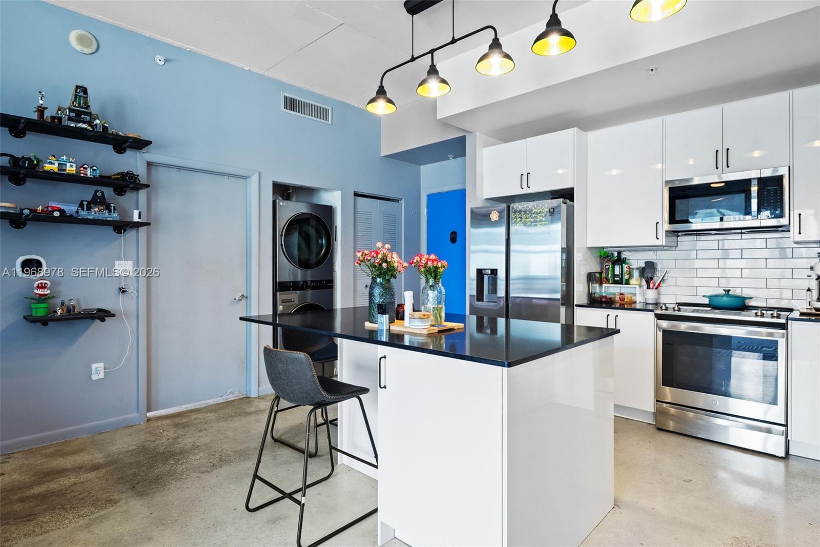 133 NE 2nd Ave #1606, Miami FL 33132