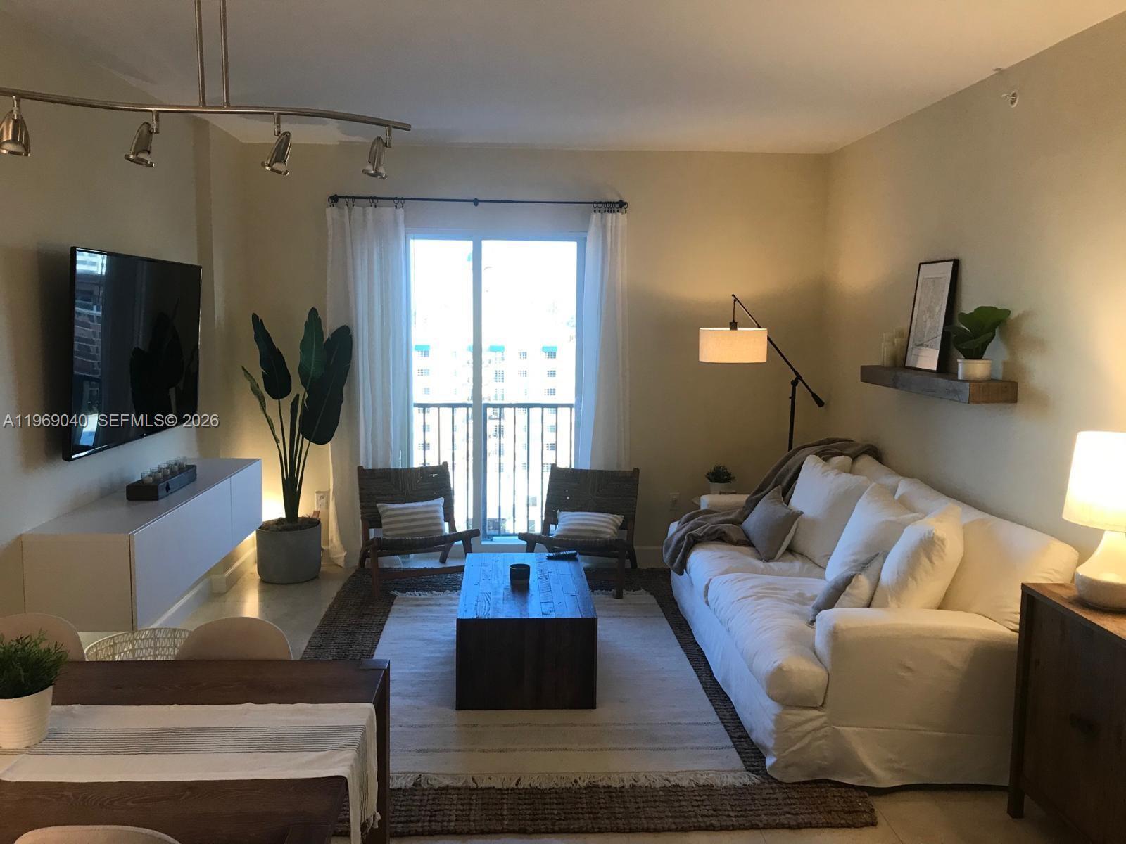 10 Aragon Ave #1119, Coral Gables FL 33134