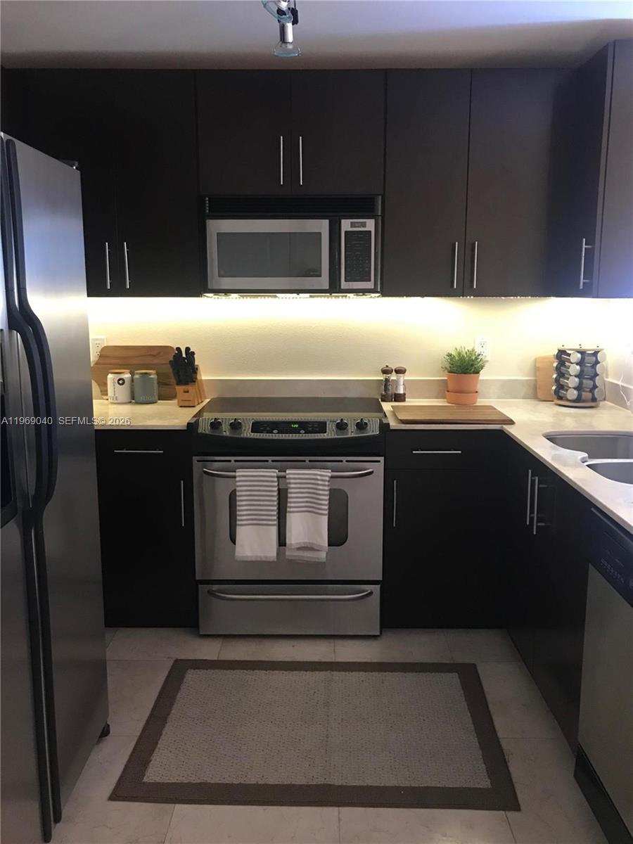10 Aragon Ave #1119, Coral Gables FL 33134