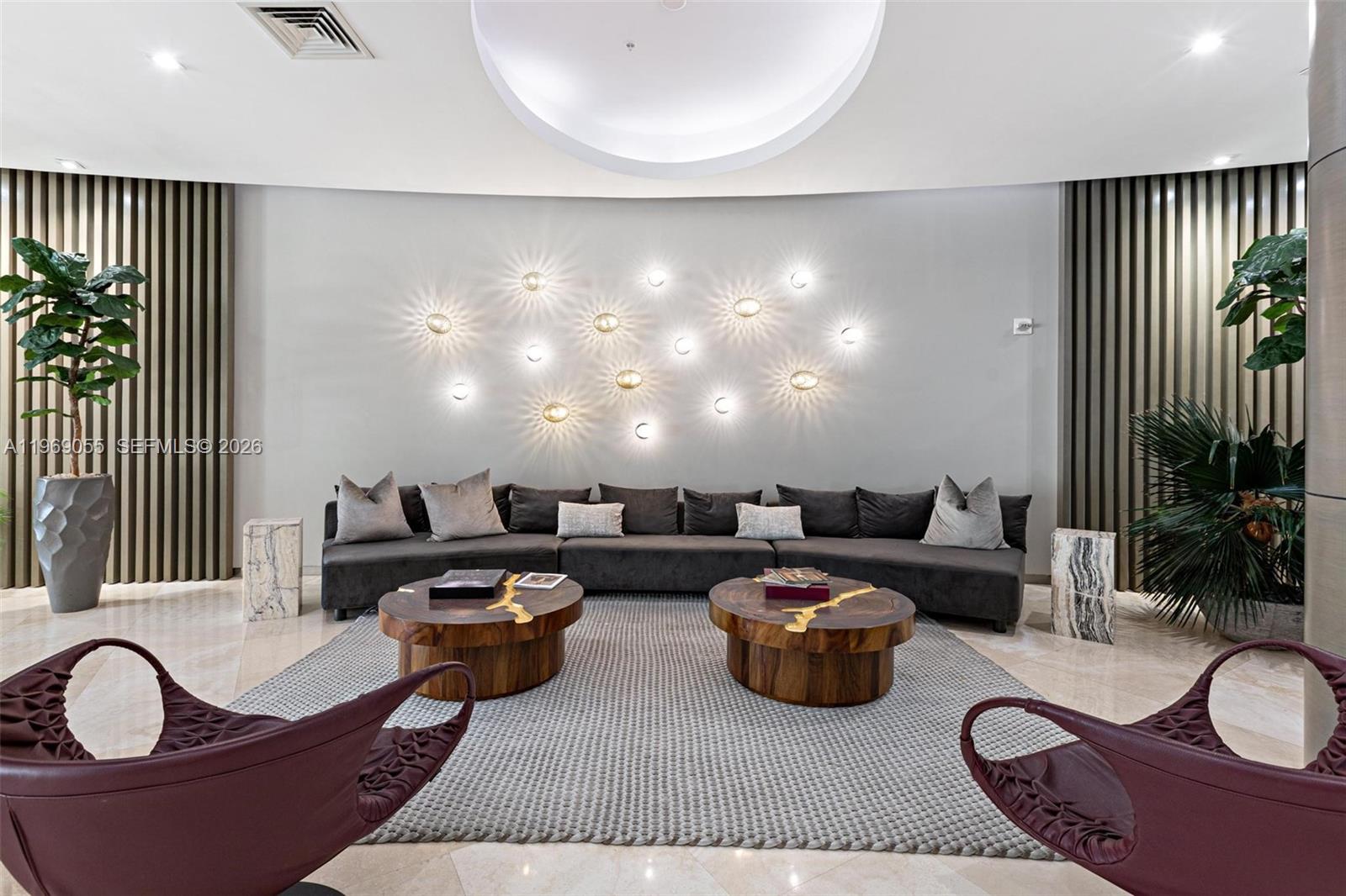 10275 Collins Ave #102, Bal Harbour FL 33154